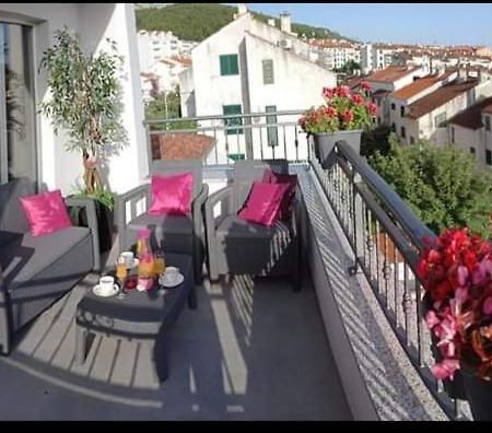 Appartement Apartman Paula à Makarska Extérieur photo