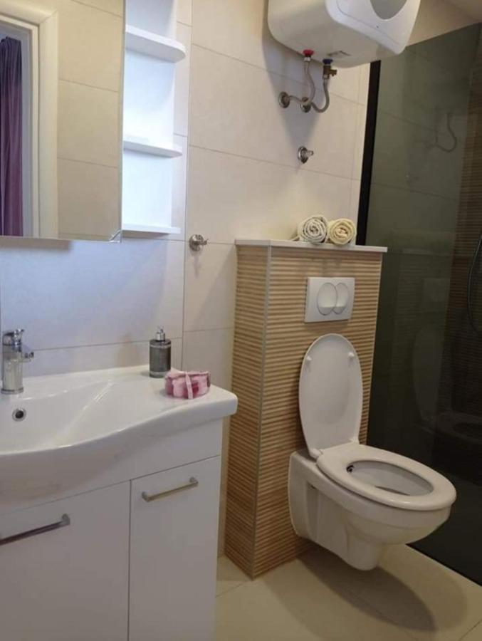 Appartement Apartman Paula à Makarska Extérieur photo